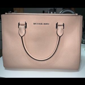 Michael Kors bag AUTHENTIC
